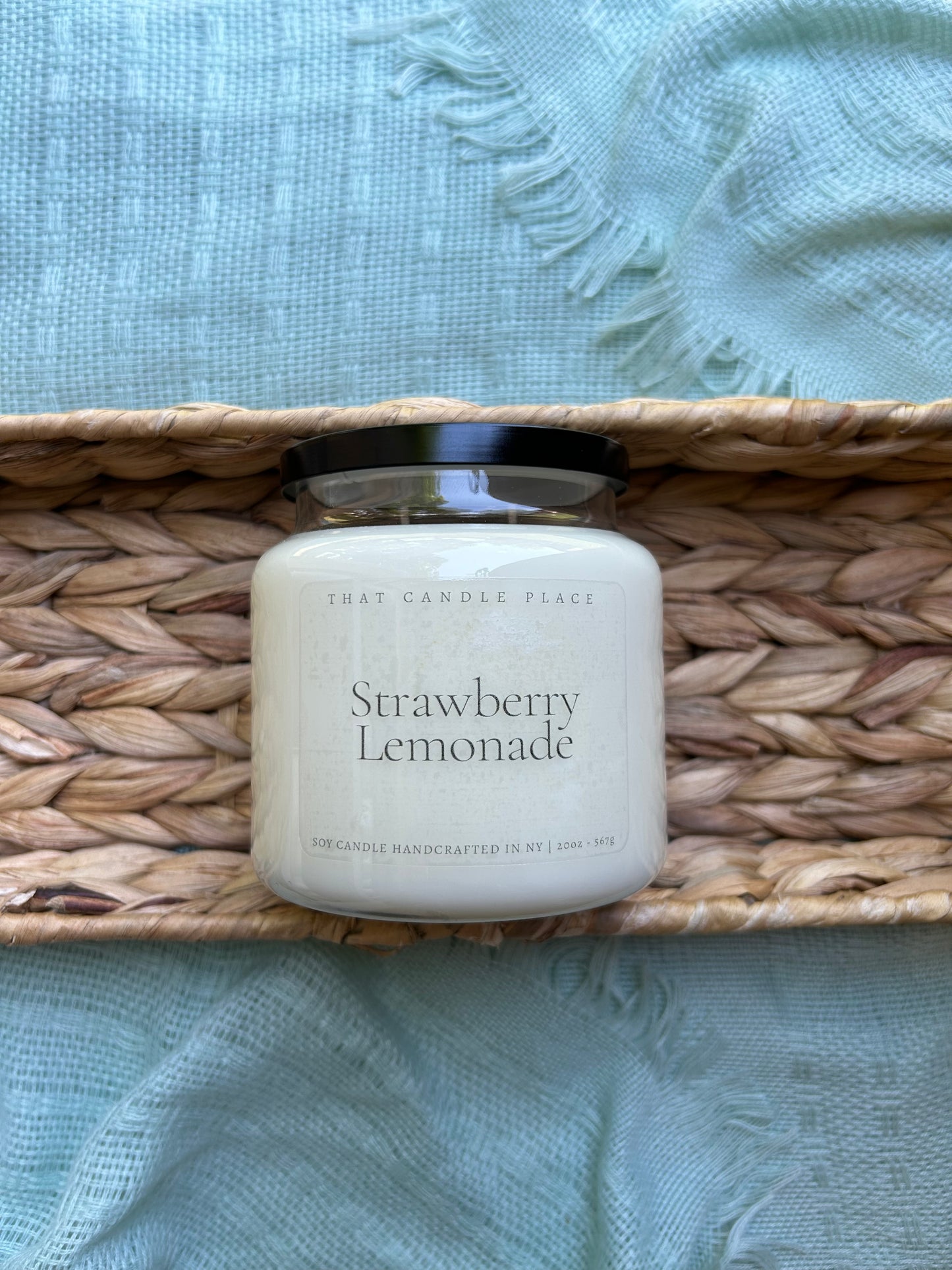 20oz Strawberry Lemonade Soy Candle